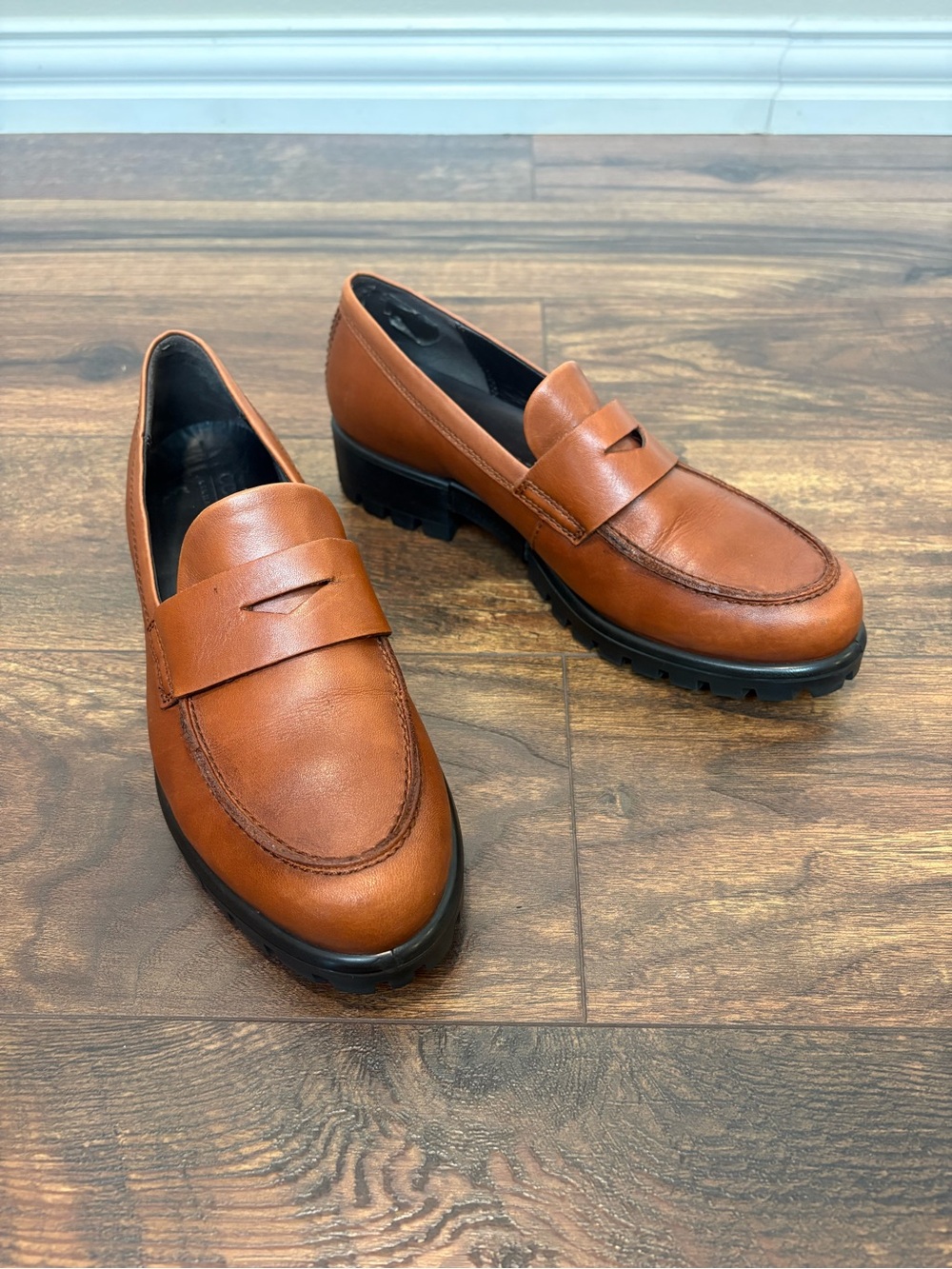 ECCO Modtray Tray Tech Lug Sole Slip-On Cognac Smooth Leather Penny Loafers Sz 7